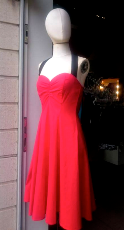 Sweetie Red/Black Straps