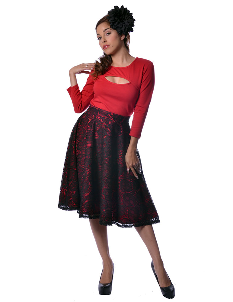 Peek a Boo Top 3/4 Sleeve Red